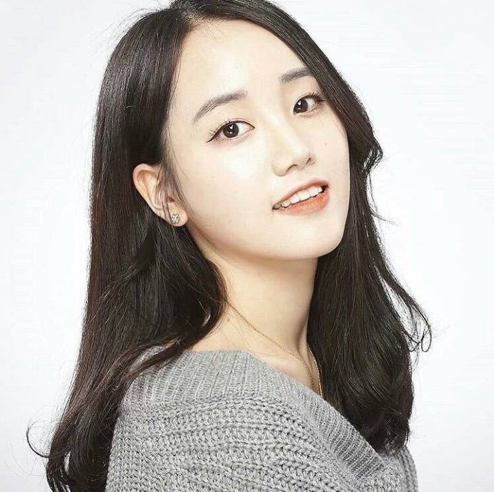 프듀 박해윤 출근길 gif | 인스티즈