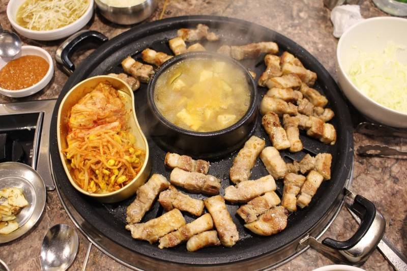 [엉터리생고기] 삼겹살 무한리필 프랜차이즈 엉터리 생고기.jpg | 인스티즈