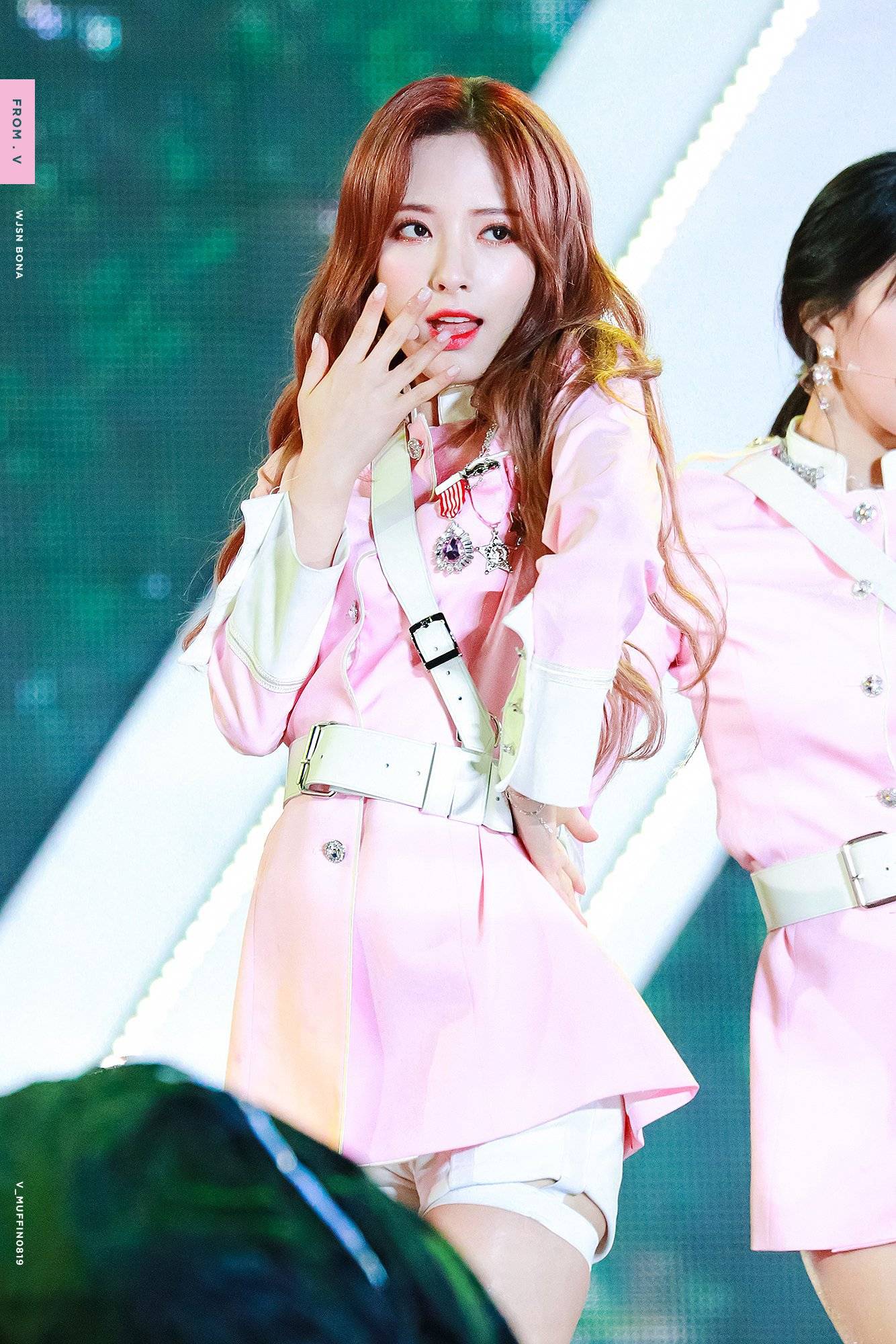 분위기있는 보나.jpg | 인스티즈