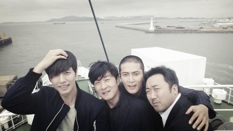 여자들이 좋아하는 전형적인 외모 스타일.jpg | 인스티즈