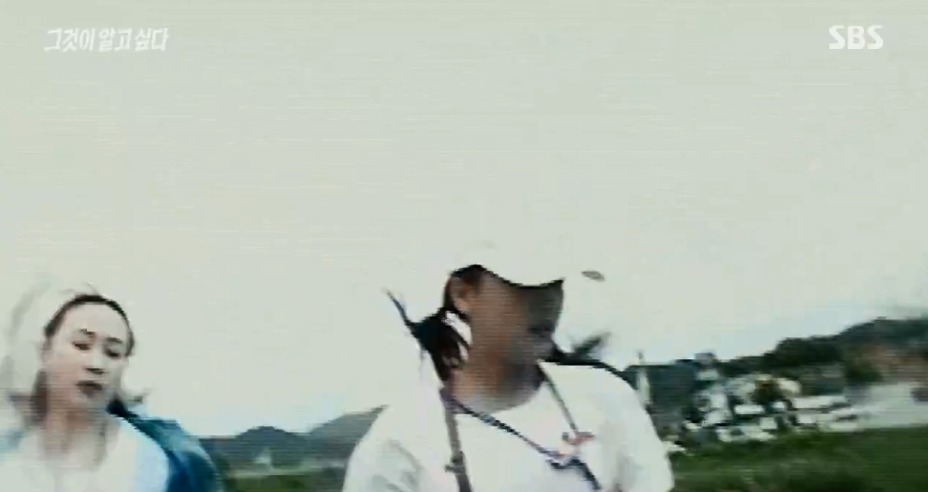 [그알] 한국에 온 북한 응원단이 갑자기 돌발행동을 한 이유.jpg | 인스티즈