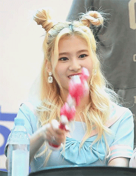 김사나 GO.gif | 인스티즈