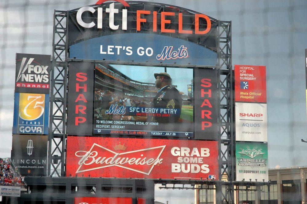 미국의 참전 용사에 대한 대우와 존경 | 인스티즈