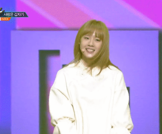 순하게 생긴 걸그룹 처자 | 인스티즈