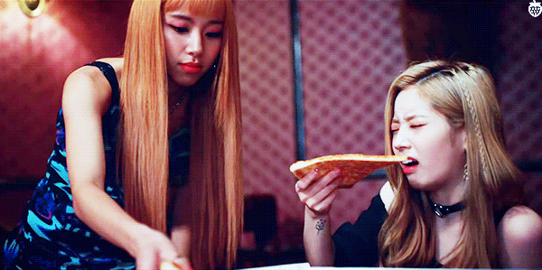 불도저 박살내는 트와이스 채영 | 인스티즈