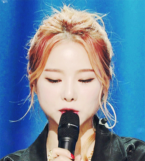 카톡하면 꼬박꼬박 답장 잘해줄것 같은 여자.jpg | 인스티즈