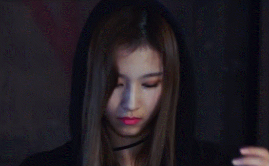 트와이스 일본신곡 BDZ 뮤비 박살내는 사나 ㄷㄷㄷㄷ | 인스티즈