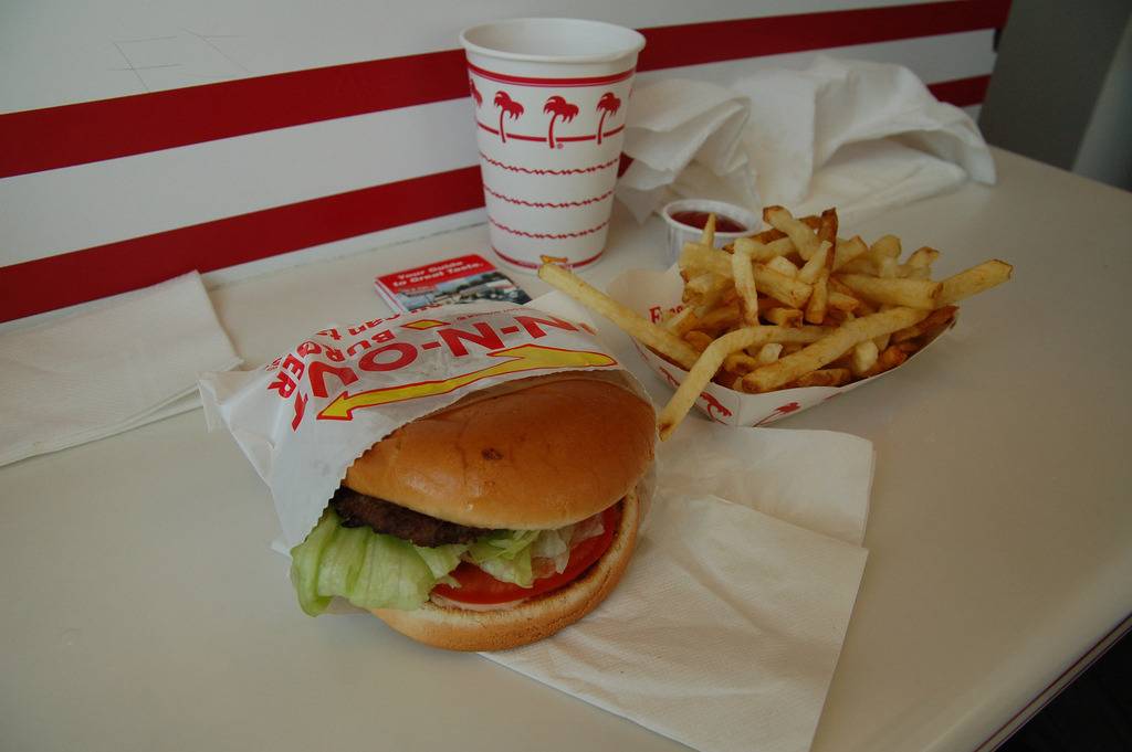 한국사람들에게 호불호가 명확히 갈리는 미국식 햄버거 2가지.jpg | 인스티즈