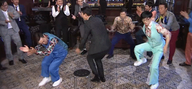 이상한 사람들이 가득한 짤.gif | 인스티즈