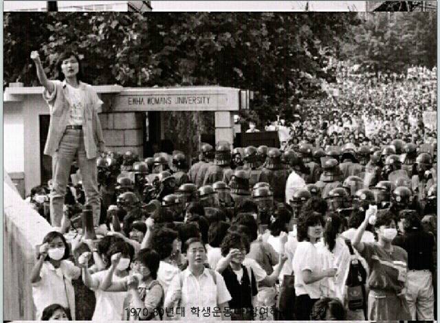 이 중 이화여대의 60-70년대 사진을 고르시오.jpg | 인스티즈