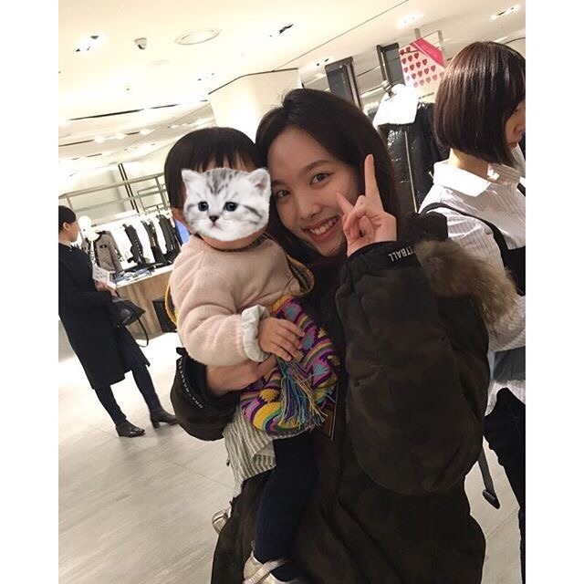 아가들을 좋아하는 나연 | 인스티즈