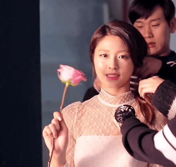 블랙프라이데이 기념 T.G.I 인기메뉴가 7,700원 | 인스티즈