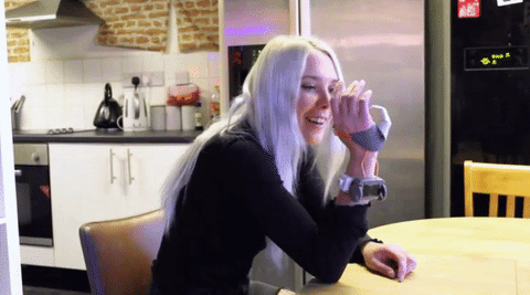 2개의 엄지 손가락 | 인스티즈