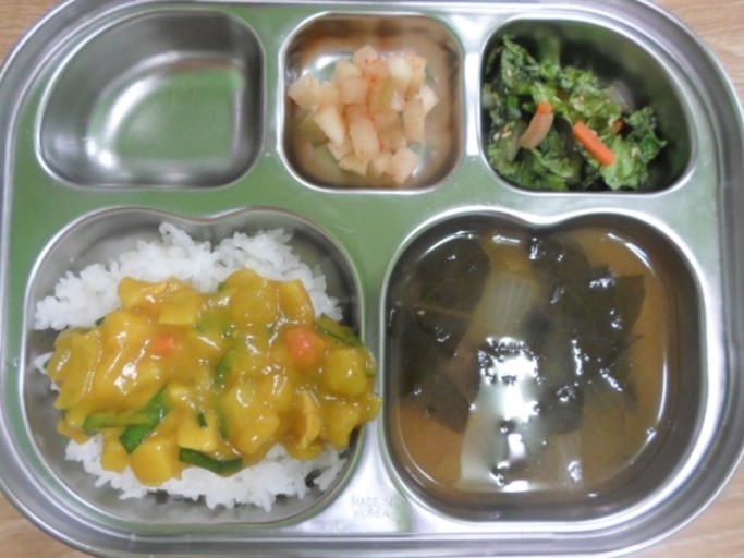 은근히 호불호 갈리는 급식메뉴 | 인스티즈