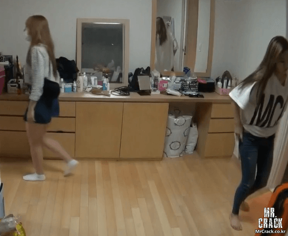 자연스럽게 벗기....... | 인스티즈