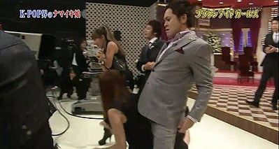 과거 일본 예능에서 성희롱 당했던 한국 아이돌 (분노) | 인스티즈