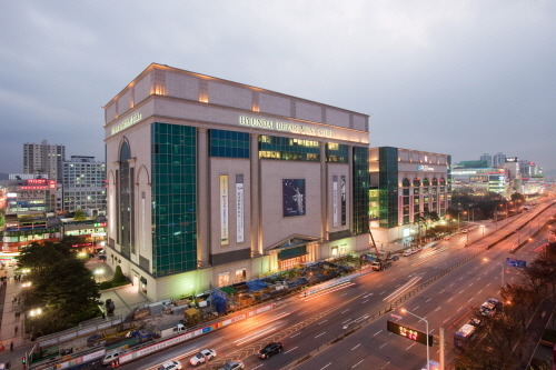 장사 잘 되는지 의문인 경기도의 한 지역구의 상점들 | 인스티즈