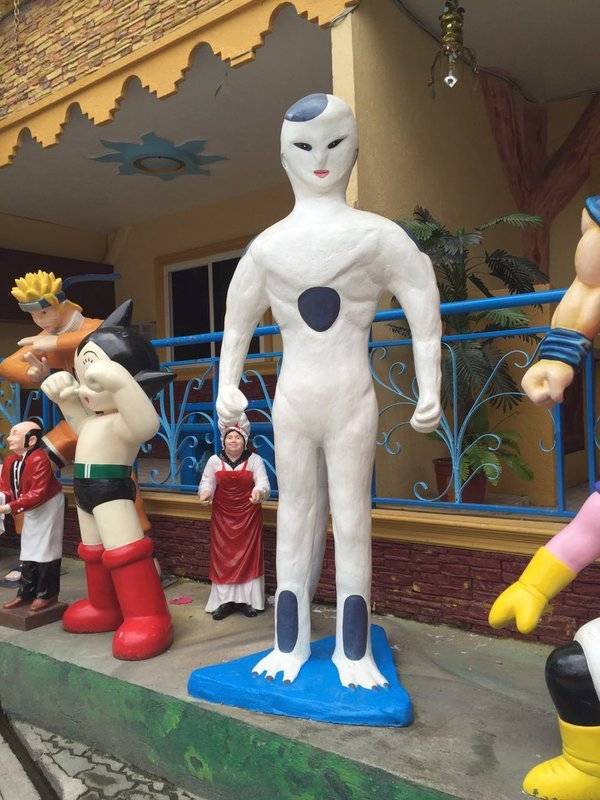 필리핀의 흔한 드래곤볼 조형물들 | 인스티즈