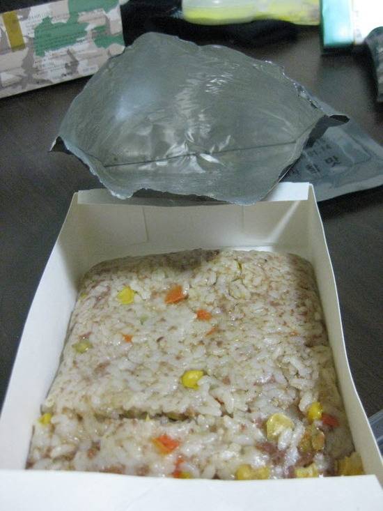 군필자중 은근 맛있다고 좋아했던 사람들이 많은 전투식량.jpg | 인스티즈