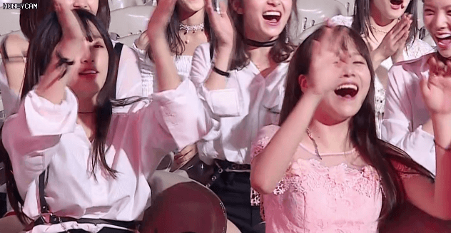 프듀48 10화에서도 같이 있는 최예나 조유리.gif | 인스티즈