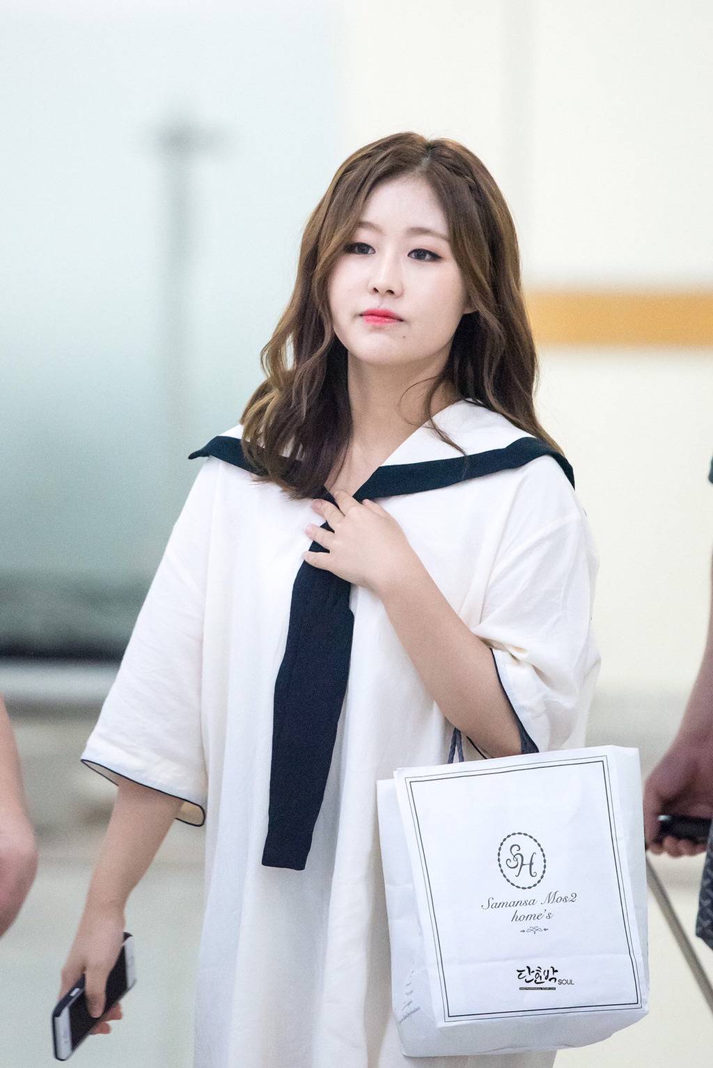 [러블리즈] 레알의 스트라이커 영입은 필수라 생각해서 베이비소울 | 인스티즈