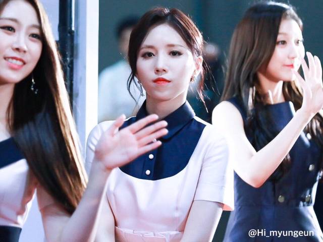 [러블리즈] 더블 1955버거 먹고 와서 명은이 | 인스티즈