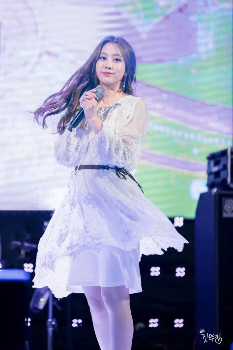 [러블리즈] 아틀레티코의 마킹은 누가 좋을까 생각하다가 지수 | 인스티즈