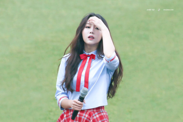 [러블리즈] 아틀레티코의 마킹은 누가 좋을까 생각하다가 지수 | 인스티즈