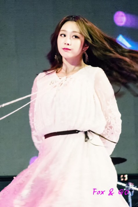 [러블리즈] 아틀레티코의 마킹은 누가 좋을까 생각하다가 지수 | 인스티즈