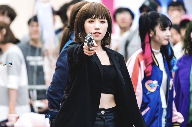 [러블리즈] 더블 1955버거 먹고 와서 명은이 | 인스티즈