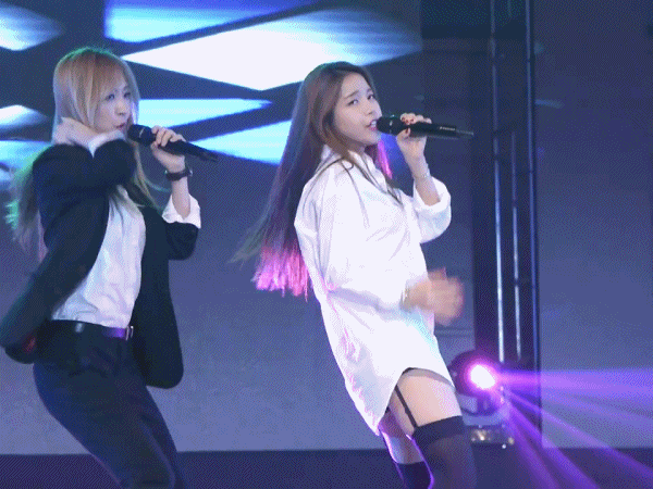 용또니 의상보고 깜놀했던 무대 | 인스티즈