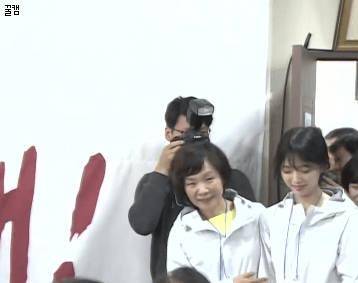 민주주의 못잃어.. 장인어른 못잃어.. | 인스티즈