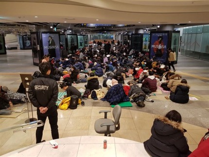 평창 롱패딩 구매위해 대기하는 사람들 | 인스티즈