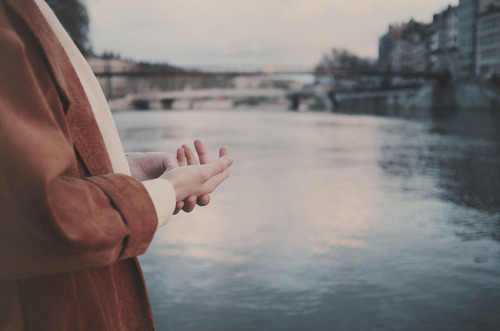 같이 울기 위해서 너를 사랑한 건 아니지만 | 인스티즈