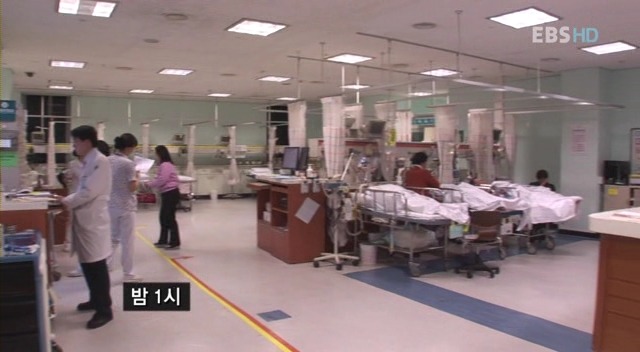 대한민국에서의 의사들의 하루.jpg | 인스티즈