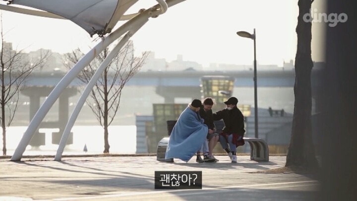 왕따 당한 학생이 울면서 도와 달라고 하면은?(연기) | 인스티즈