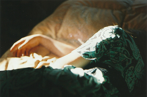 같이 울기 위해서 너를 사랑한 건 아니지만﻿﻿ | 인스티즈