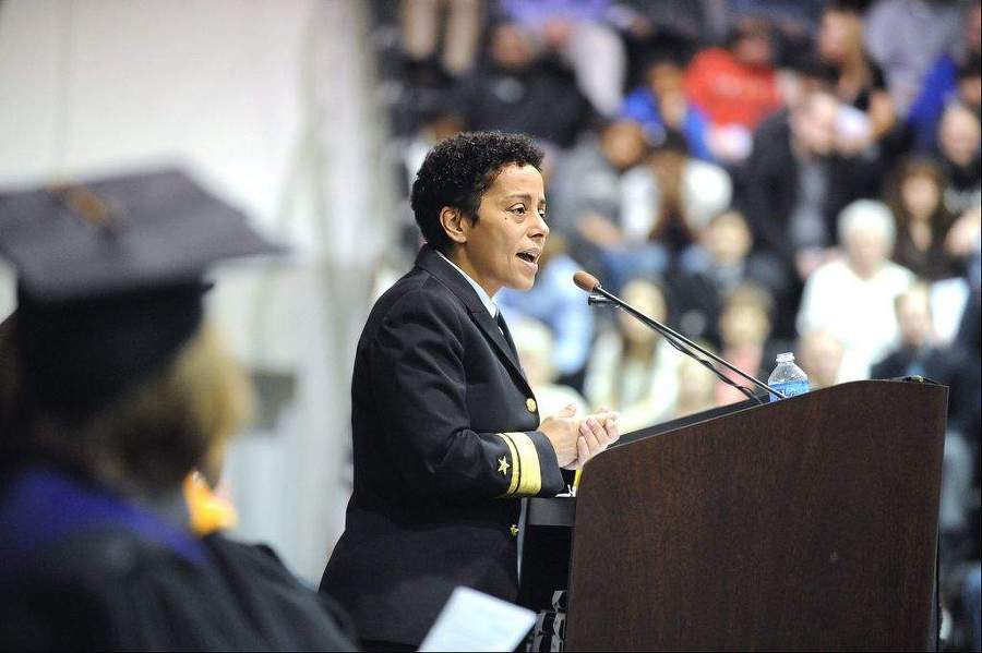미국 해군 역사상 여성 4성 장군 탄생 | 인스티즈