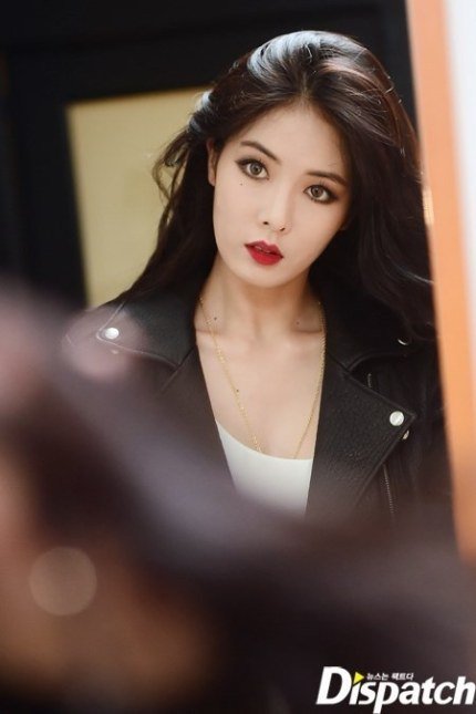 선뜻 시도하기 어려운 레드립 | 인스티즈