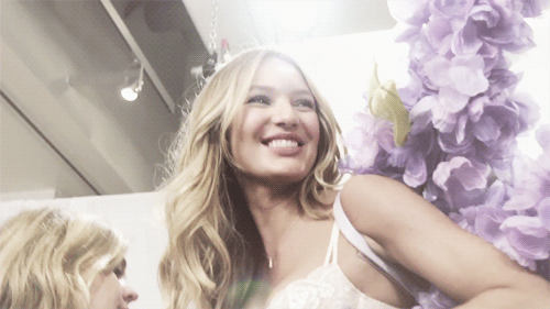 보는 사람까지 웃게 만드는 미소를 가진 사람들. gif | 인스티즈