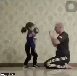 격투가의 소질이 보이는 아이 | 인스티즈