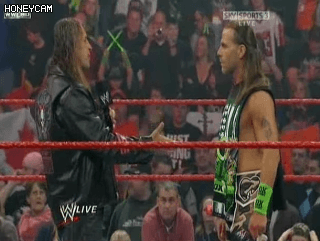 12년만에 화해하는 브렛 하트와 숀 마이클스.gif | 인스티즈