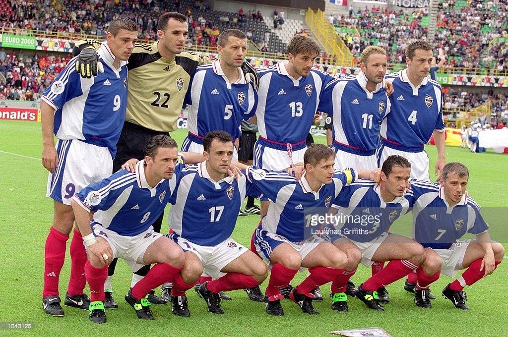 양국 국민들 심장마비 직전까지 갔던 레전드 유로 경기.gif | 인스티즈