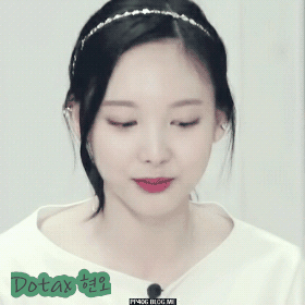 동양의 전통 기법과 서양의 그래피티를 결합한 페인팅.jpg | 인스티즈