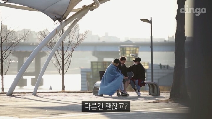 왕따 당한 학생이 울면서 도와 달라고 하면은?(연기) | 인스티즈