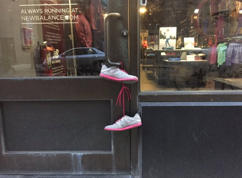 뉴발란스가 트럼프를 지지했다는걸 안 후 미국 사람들의 분노 | 인스티즈