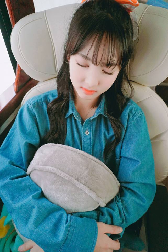 트와이스 버스안에서 찍은 사진 | 인스티즈