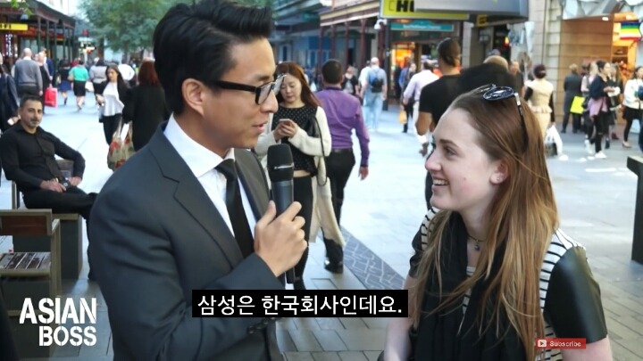 서양인들이 생각하는 갤럭시 vs 아이폰 이미지 | 인스티즈