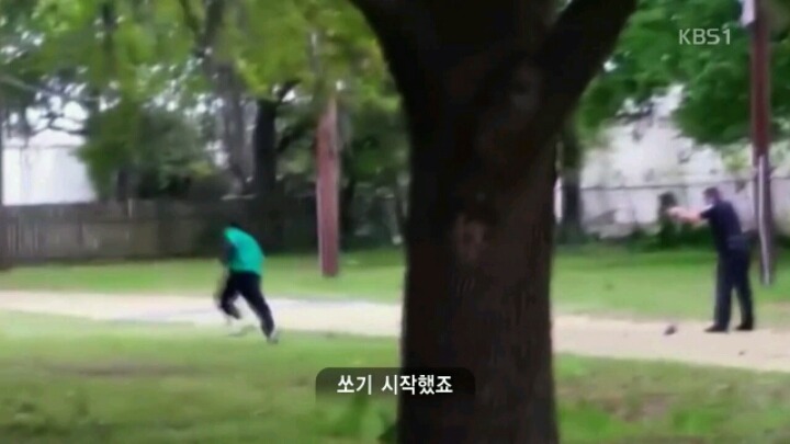 도망가는 흑인의 등을 쏘고 거짓말을 한 백인 경찰 | 인스티즈