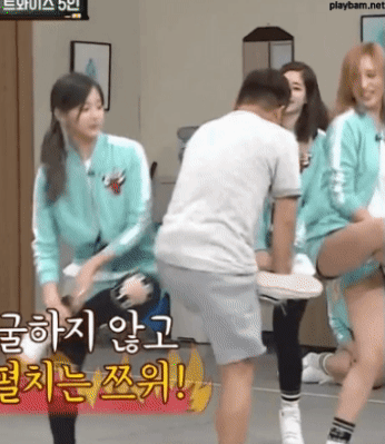 쯔위 이수근 엘보우 | 인스티즈